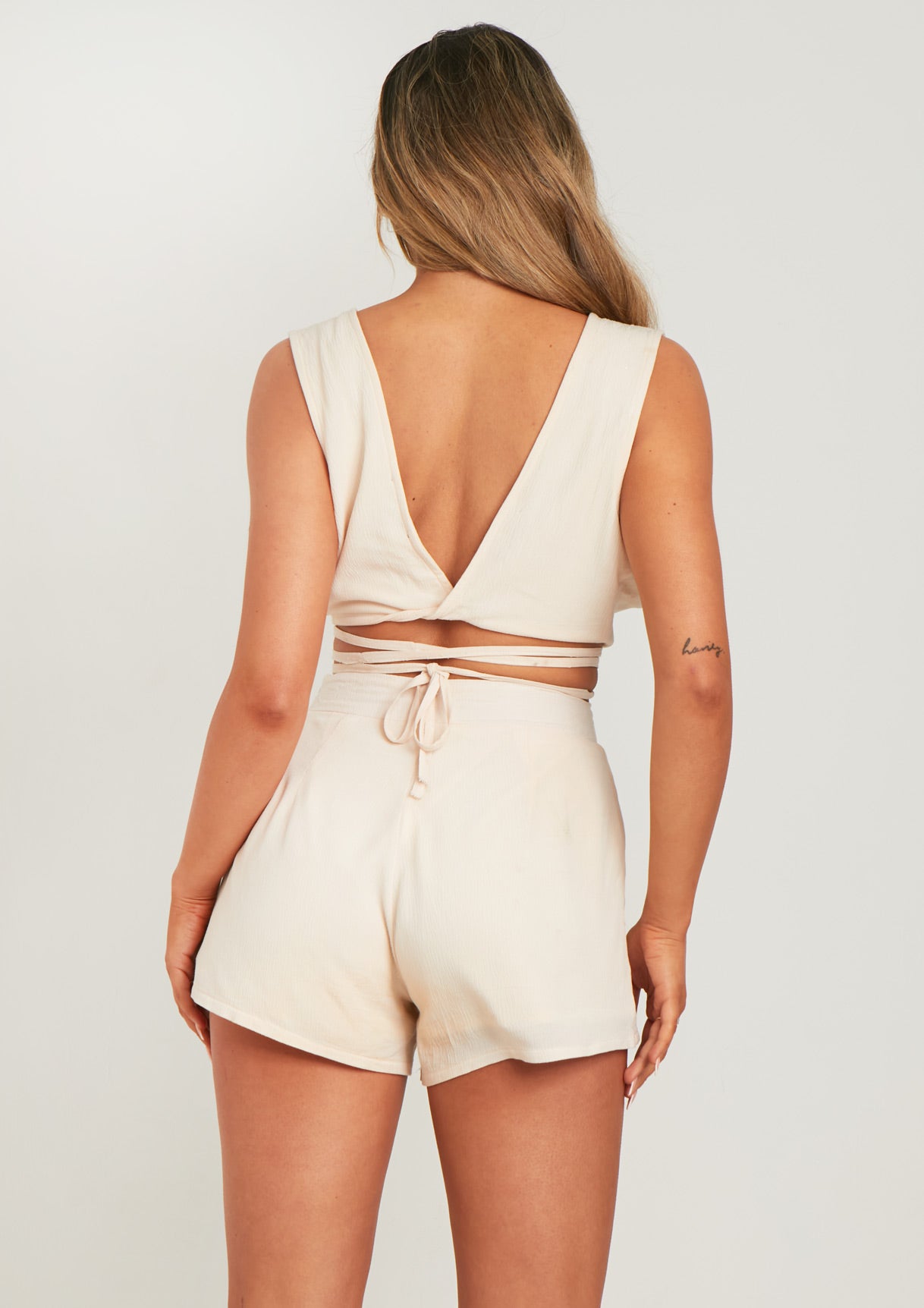 Kariss Ivory Linen Look Floaty Shorts