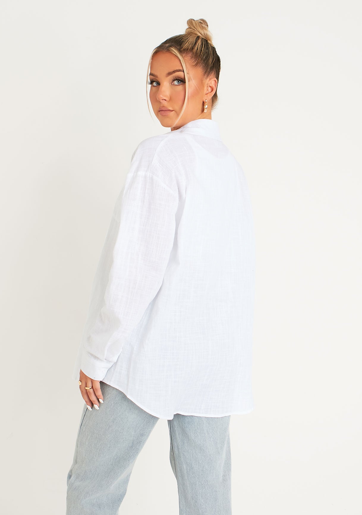 Giana White Linen Oversized Shirt