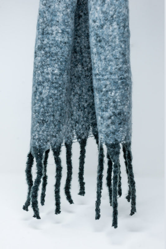 Fluffy tassel scarf in black Szua Store