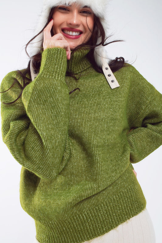 Q2 Green fluffy sweater with trutleneck