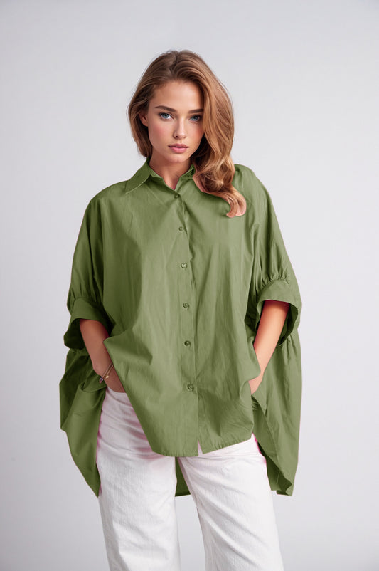 Blusa verde oversize con manga corta