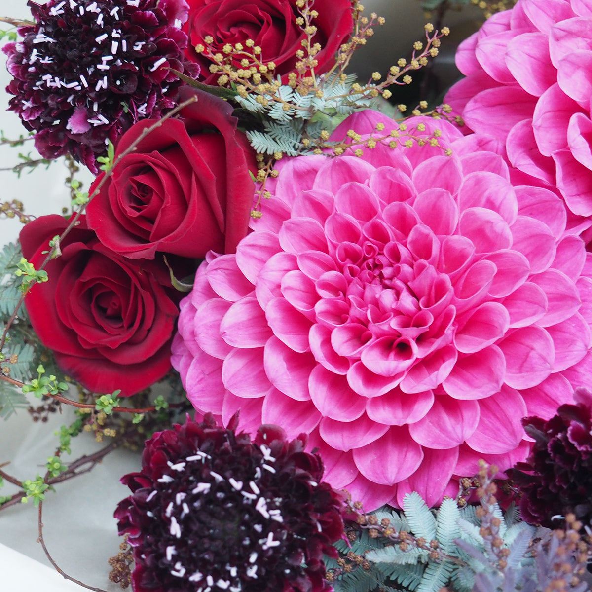花束 Xlサイズ 赤 ピンク 花屋の通販 ブーケ 誕生日 結婚記念日などフラワーギフト Hanna