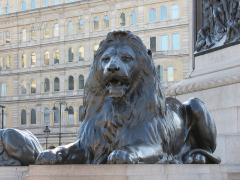 trafalgar square lions