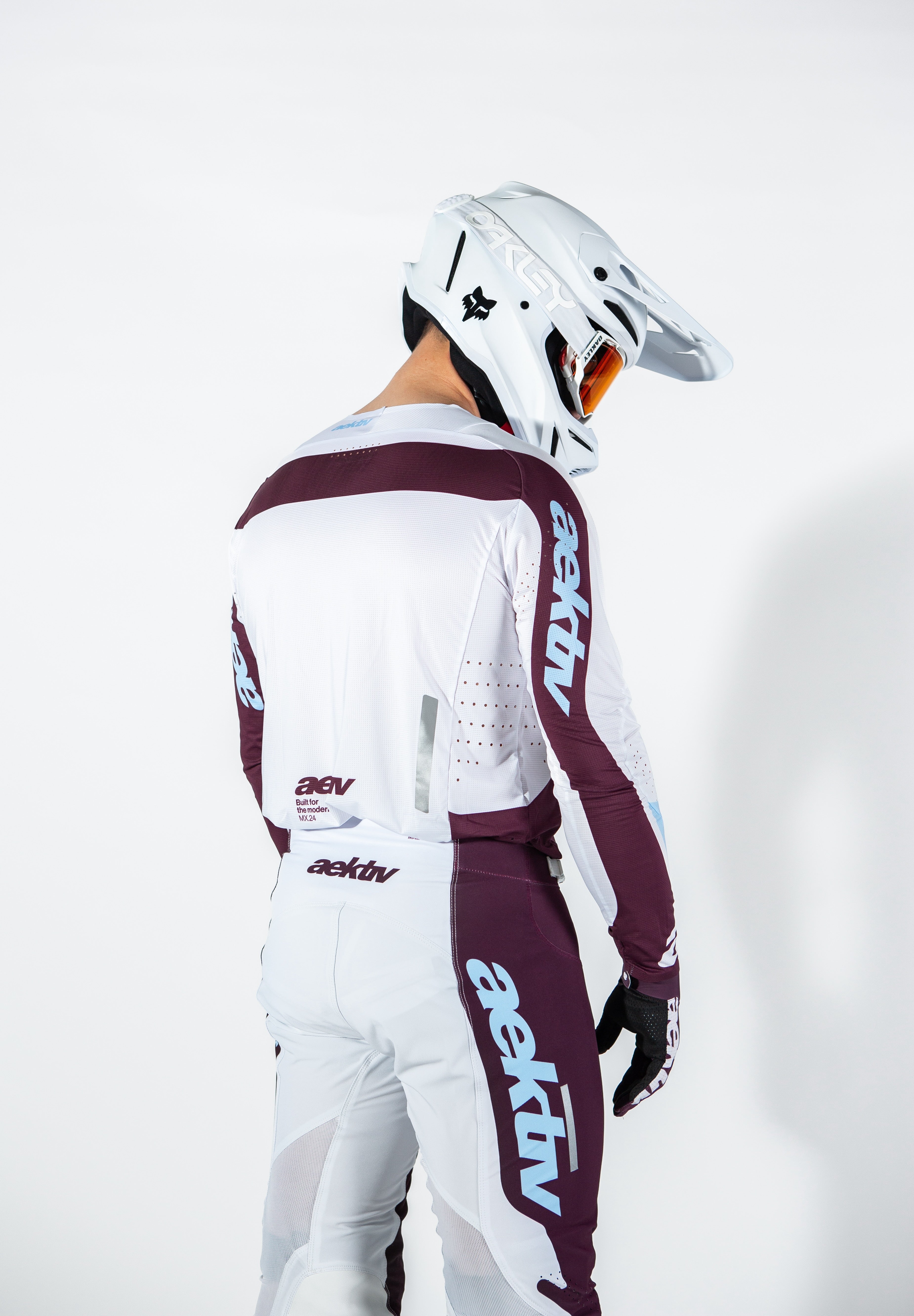 NOVA White / Plum Jersey