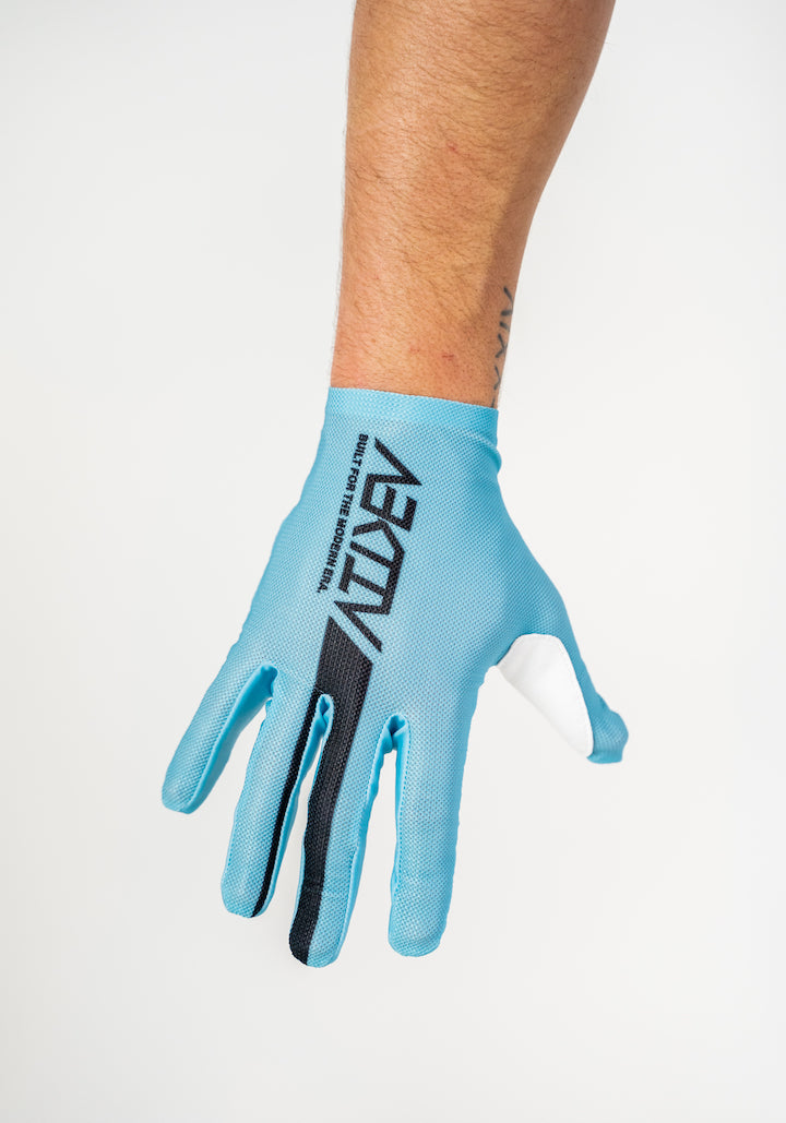 Aligné Electric Blue Gloves