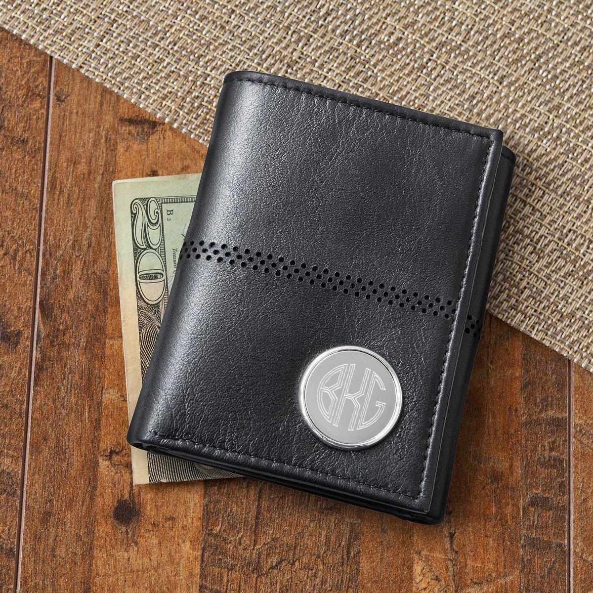 Personalized Men&#039;s Black Leather Tri-Fold Wallet