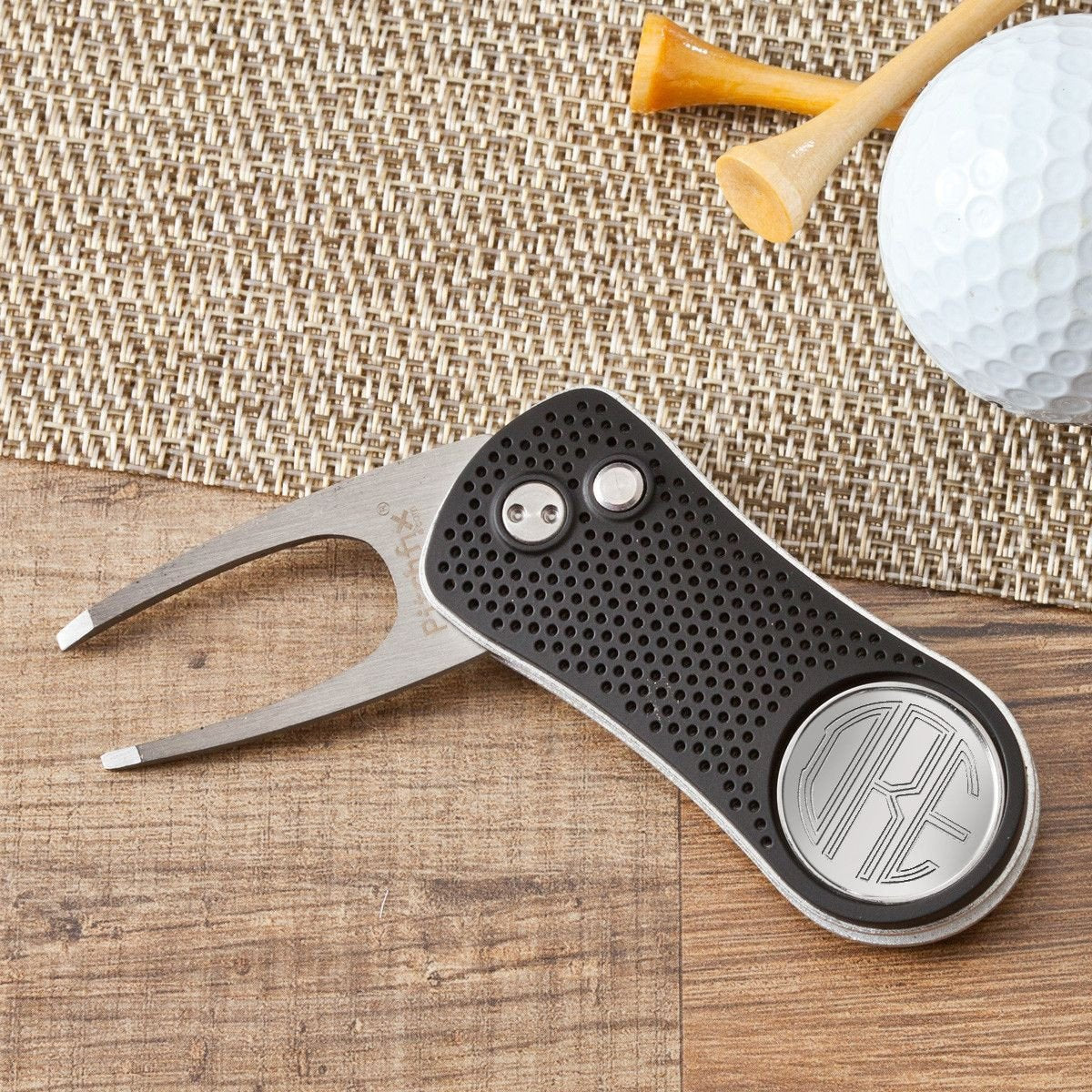 Golf Divot Tool with Personalized Magnetic Ball Marker