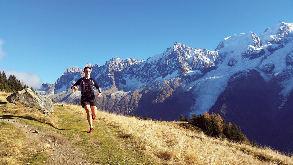 The serious trail runner always makes sure their kit matches. Paul Radford always matches. © Robbie Britton