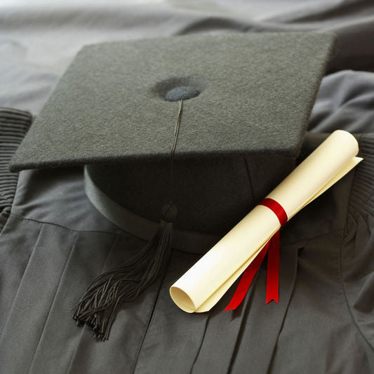 Grad cap and diploma image