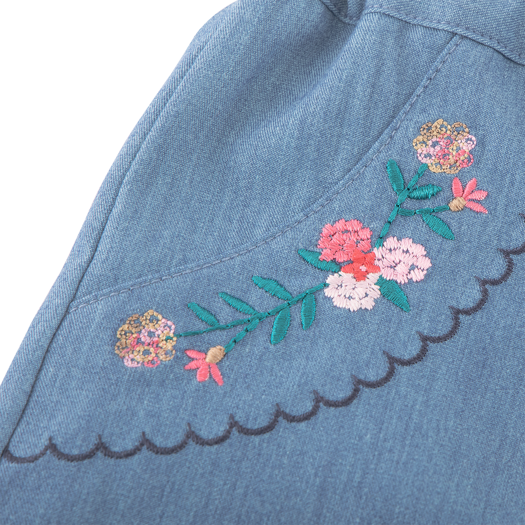 貝殼花邊刺繡嬰童短褲