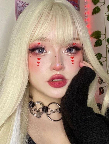 Lovecore Yandere Girl Aesthetic Makeup for Valentines