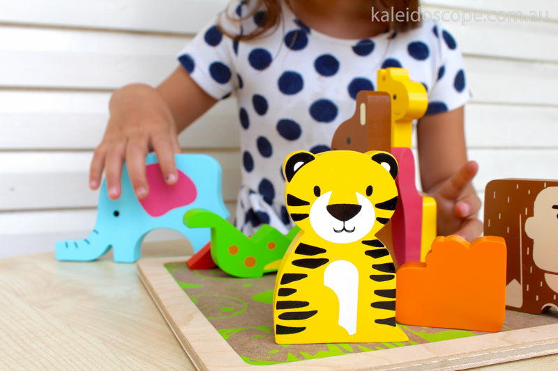 https://cdn.shopify.com/s/files/1/0613/7895/3370/products/Kiddie-Connect-_E2_80_93-Wild-Animal-Puzzle_1024x1024.jpg?v=1662025676