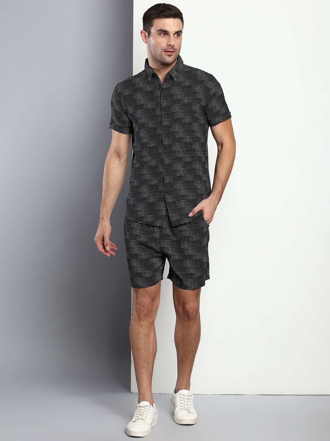 How to Wear Men's Co-Ord Sets? Top Tips for Guys - Man2Man