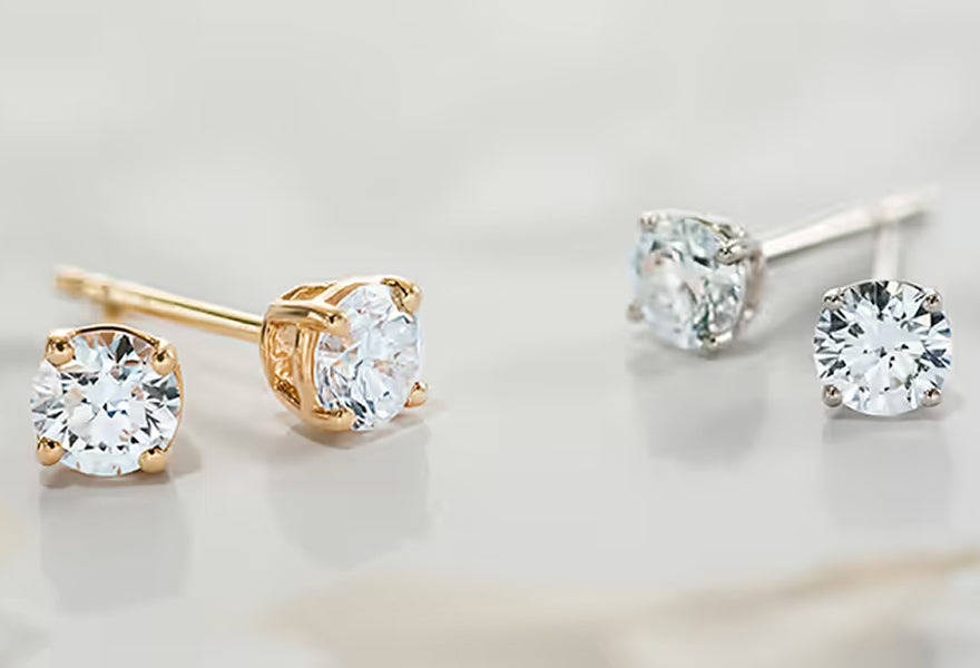 Quick Comparison: Lab-Grown vs Mined Diamond Earrings