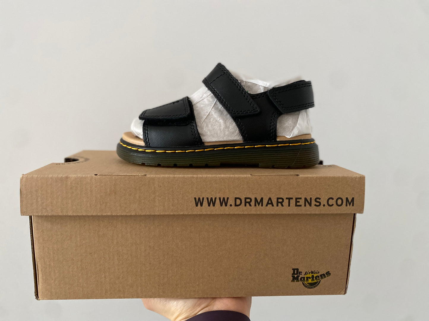 dr martens romi sandals