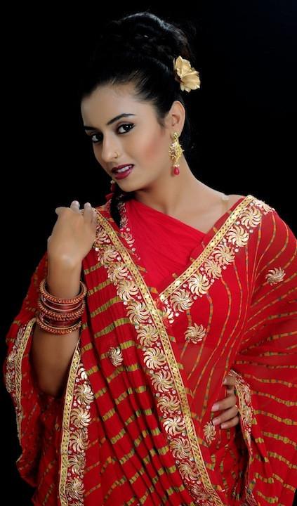 Leheriya Saree in Radiant Red