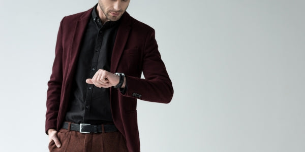 Wearing the Burgundy Suit Casually | Emensuits