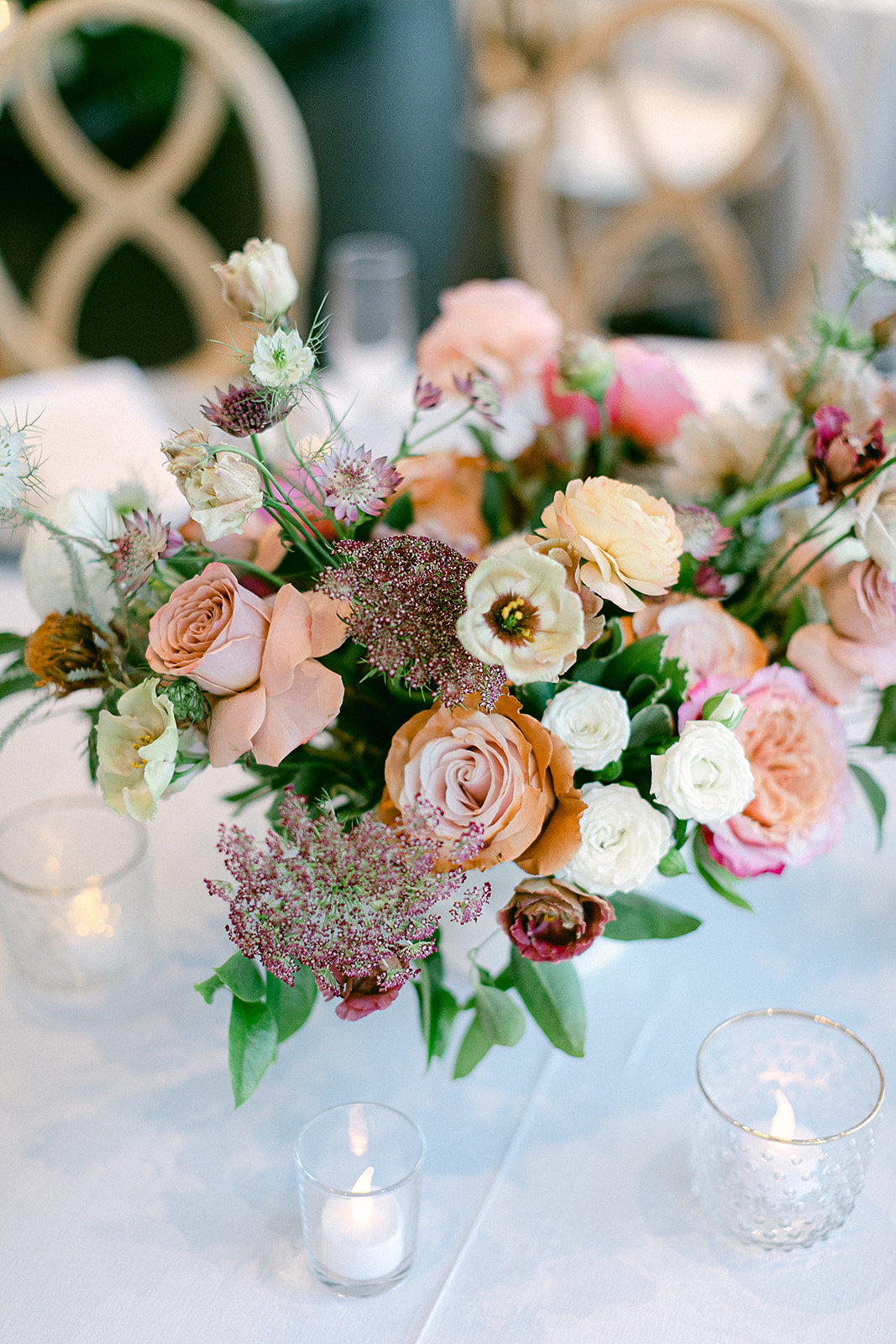 peach and blush florals from beachplum floral for boston event