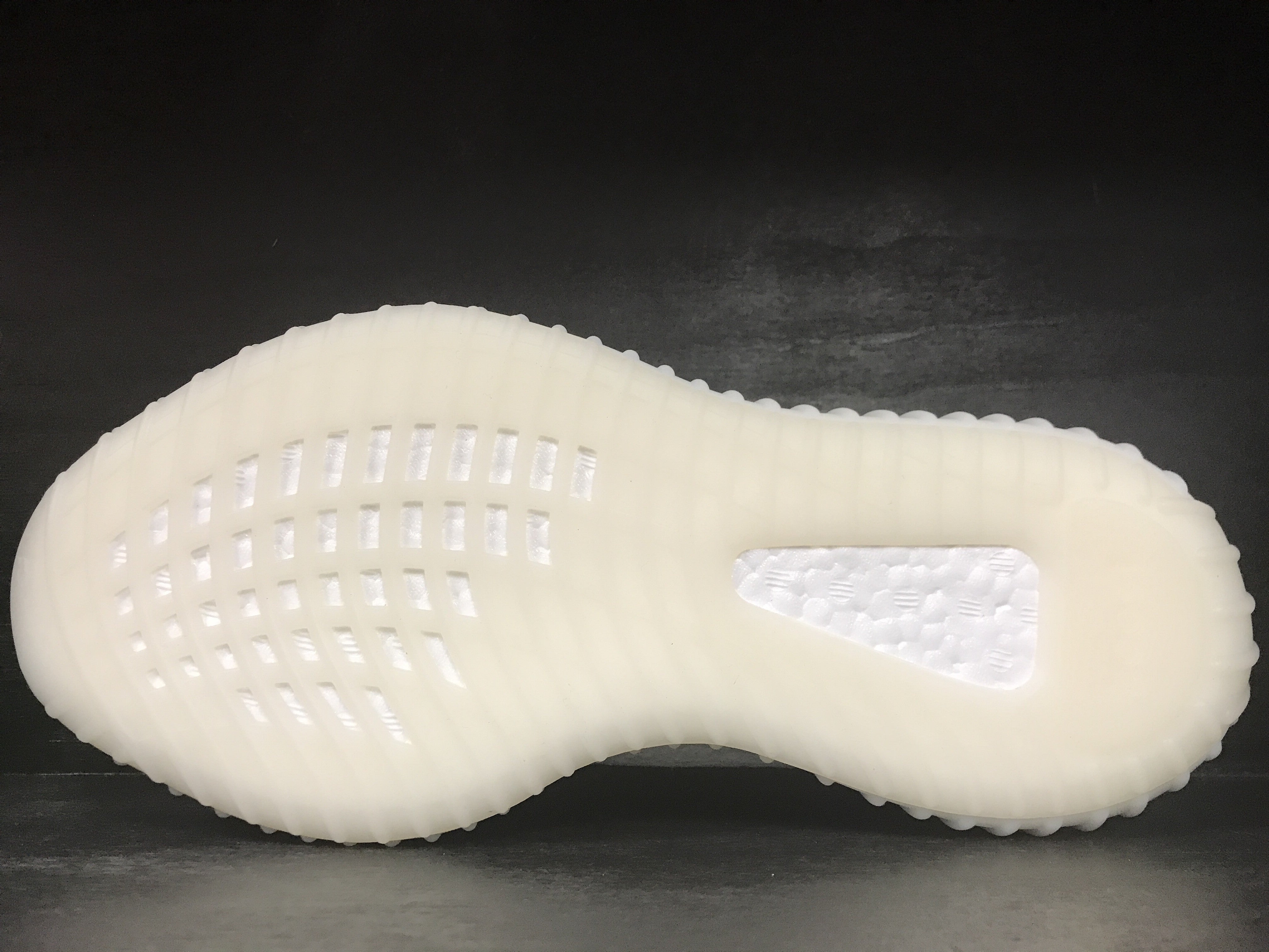 Yeezy Boost 350 V2 'Cream' – sneaker plugz