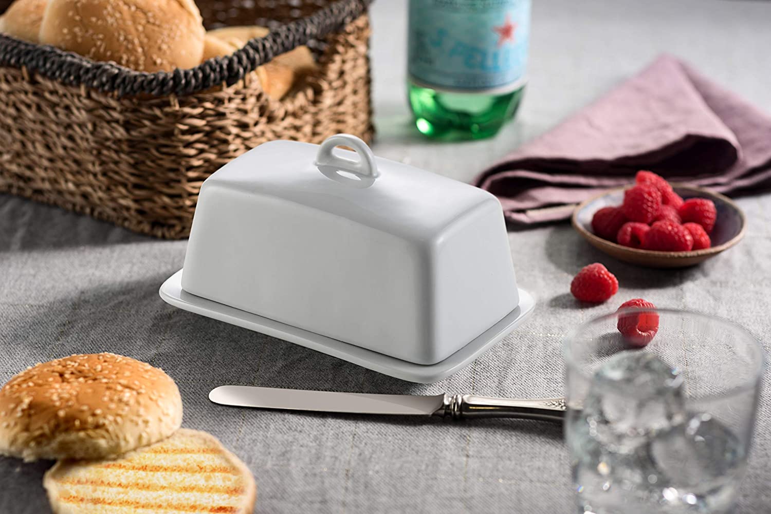 GOURMEX Large Butter Holder with Lid | Fits One Pound of Butter