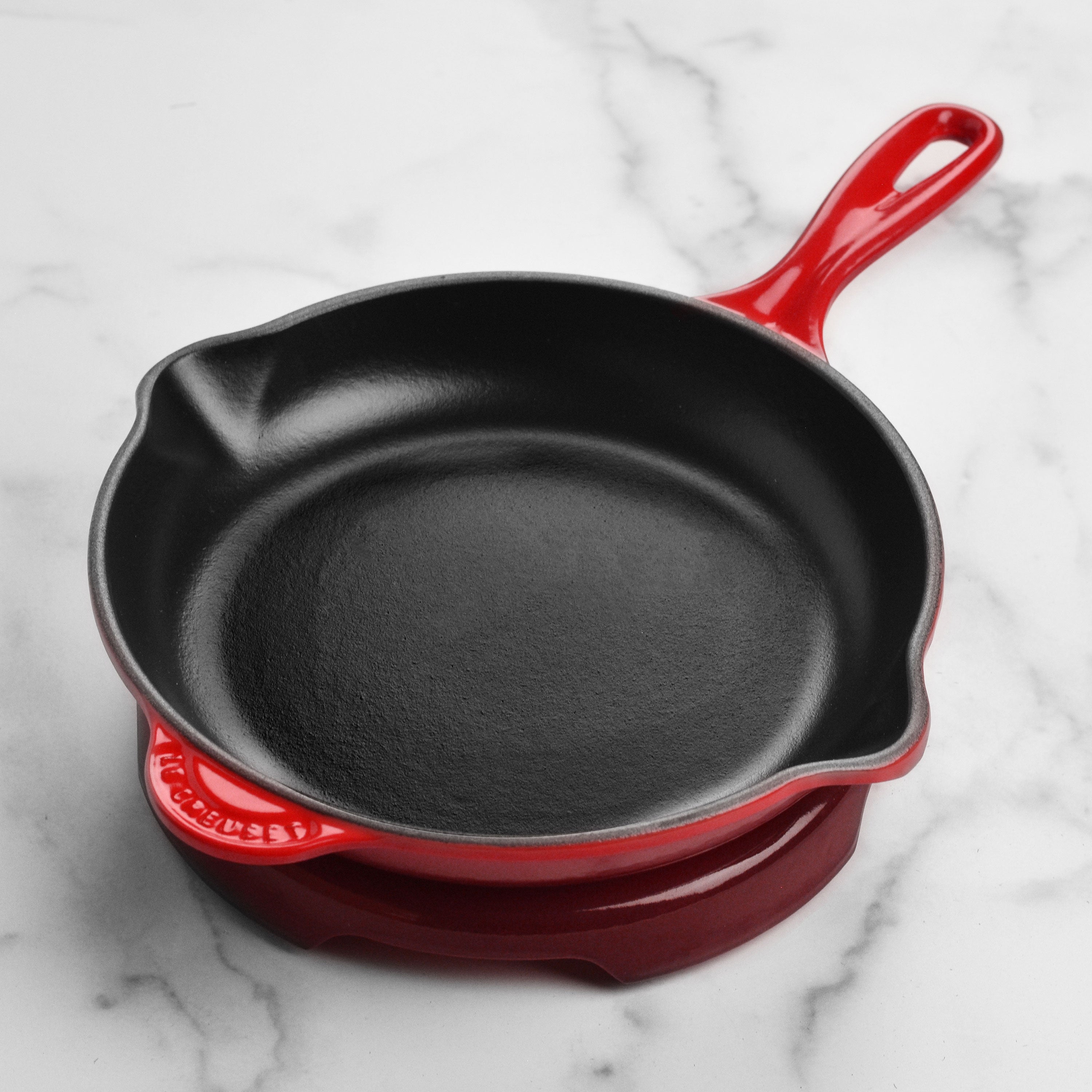 Le Creuset Signature Cast Iron 8.8