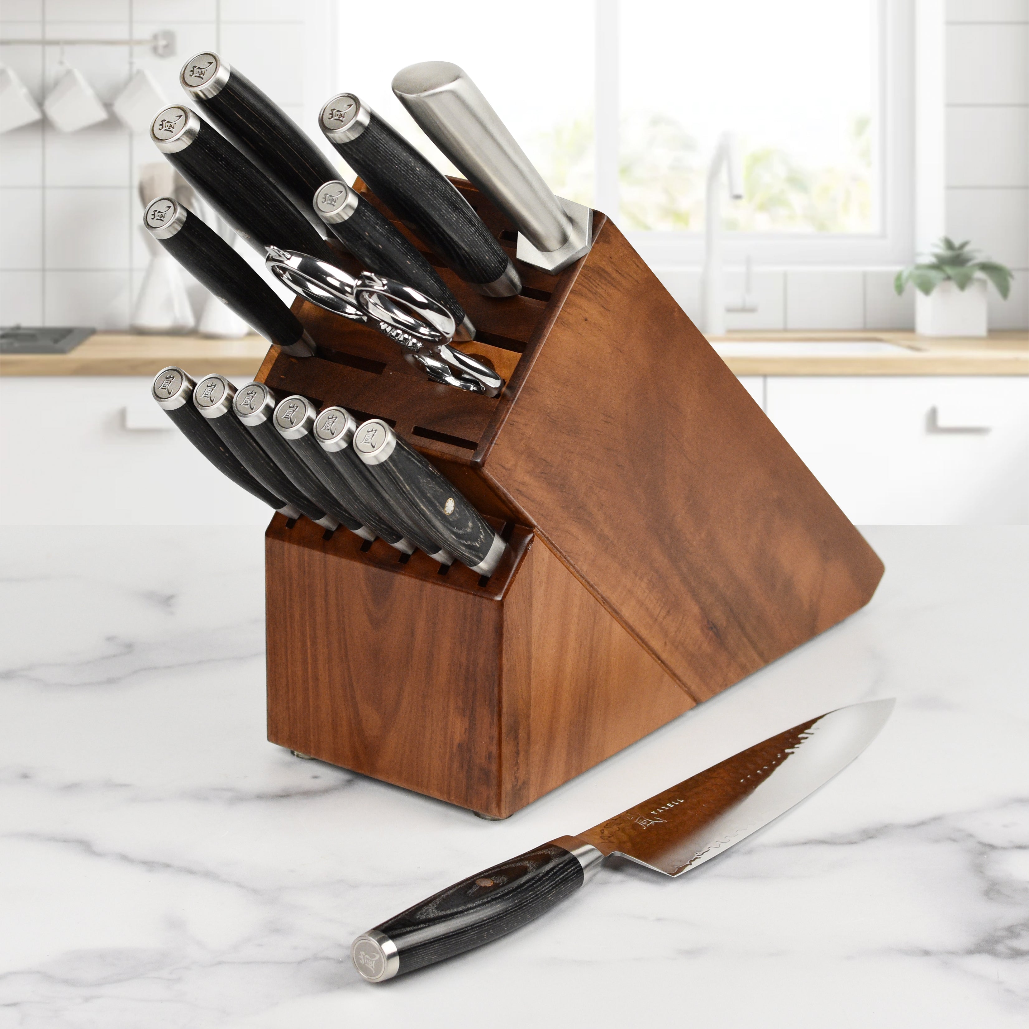 Yaxell Ketu SG2 15 Piece Acacia Knife Block Set