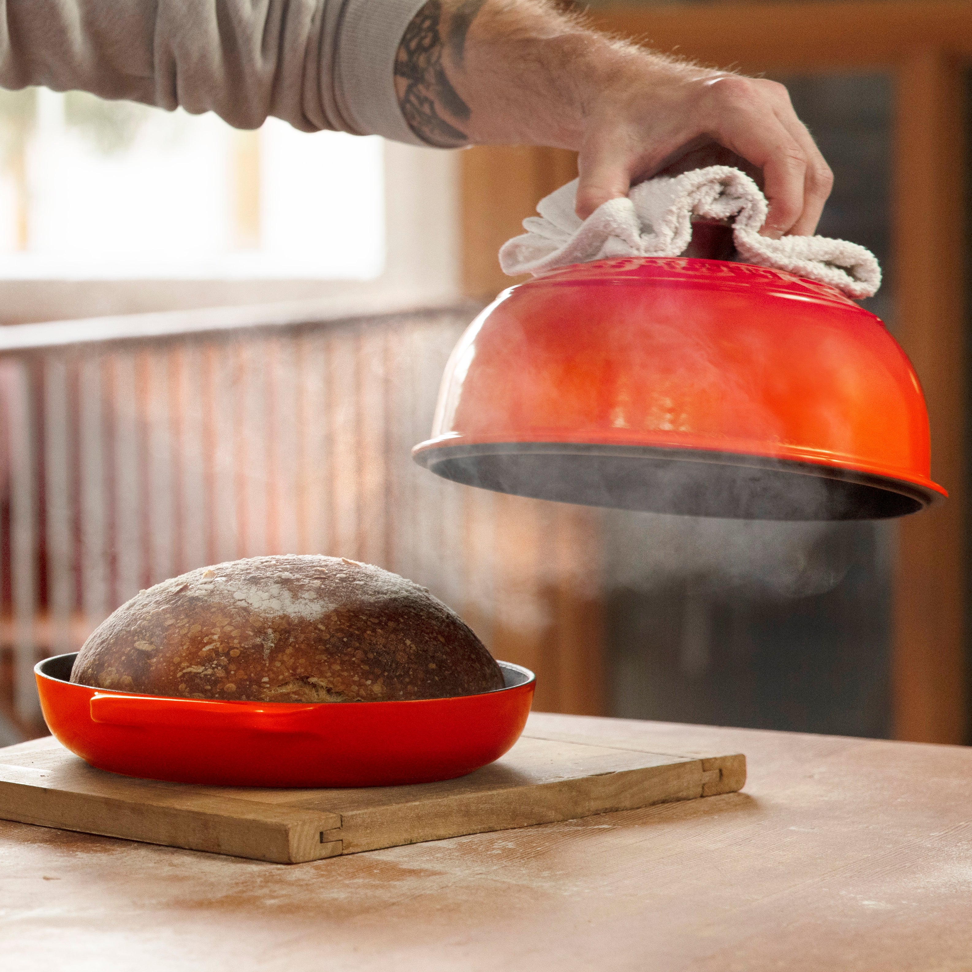 Le Creuset Signature Cast Iron 9.5