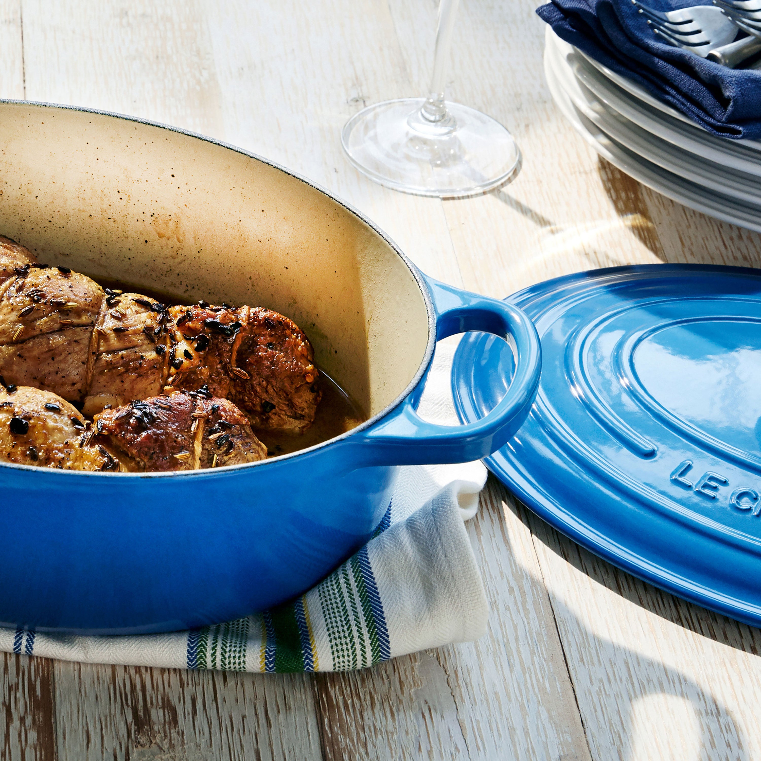 Le Creuset Signature Cast Iron 9.5-quart Marseille Oval Dutch Oven