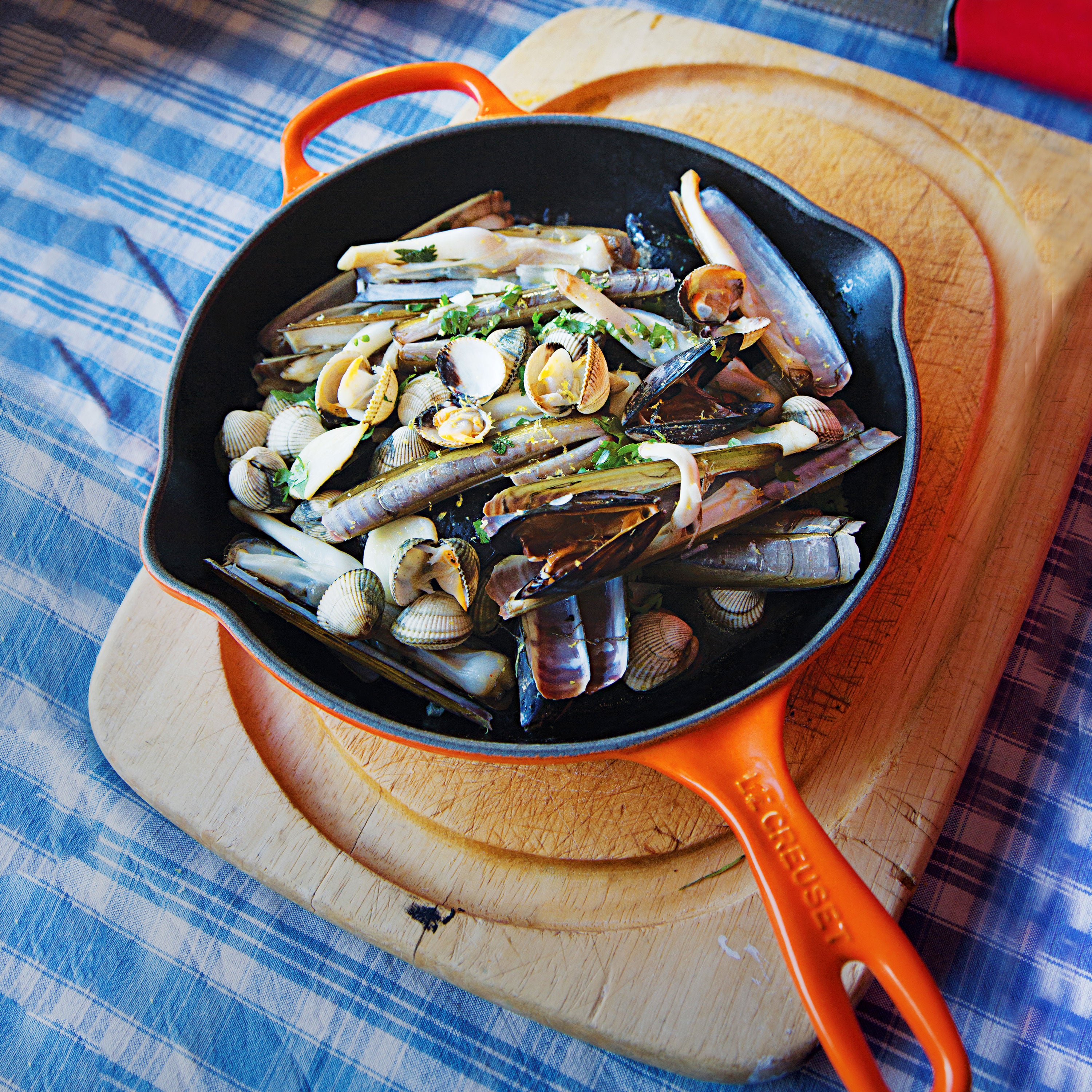 Le Creuset Signature Cast Iron 10.25