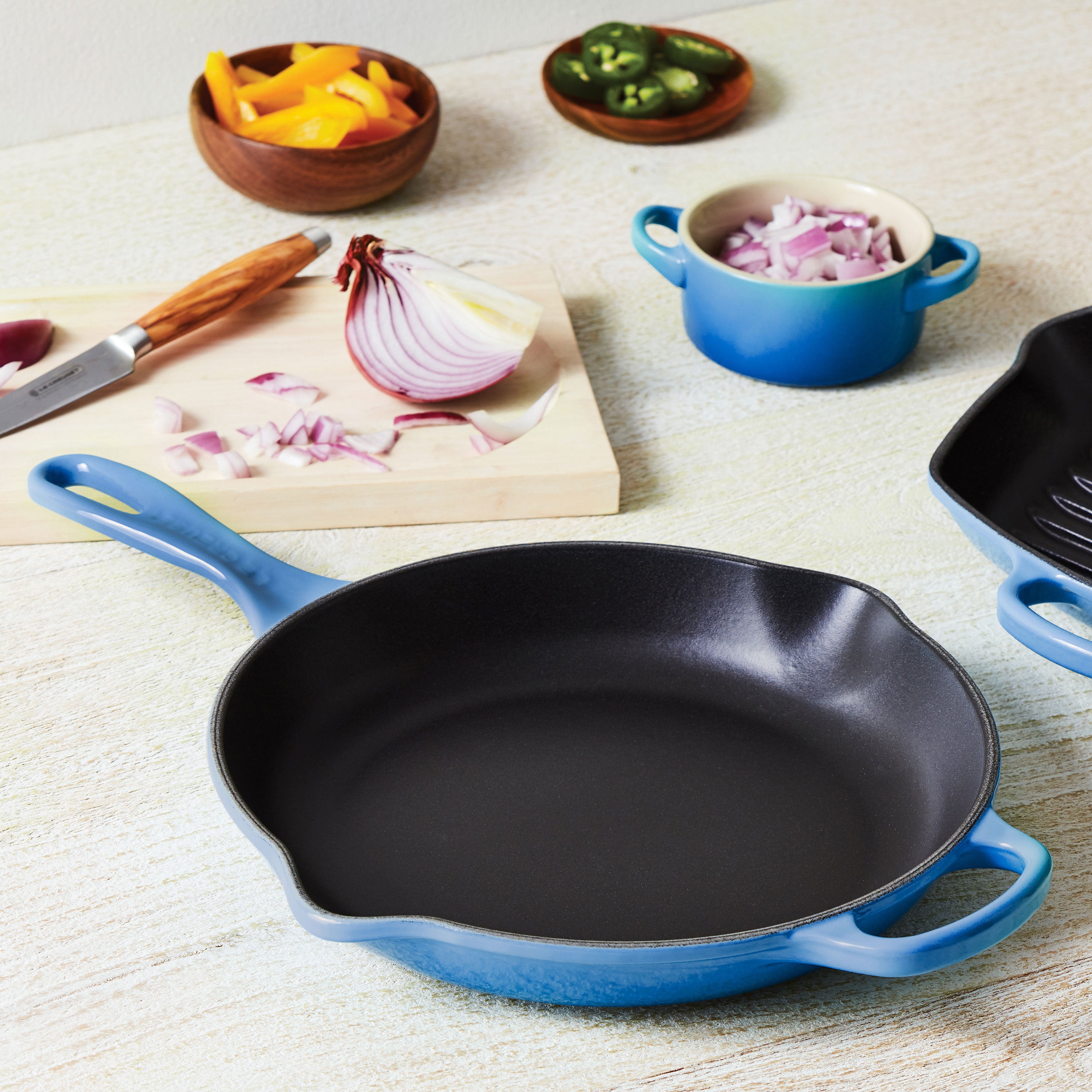 Le Creuset Signature Cast Iron 10.25