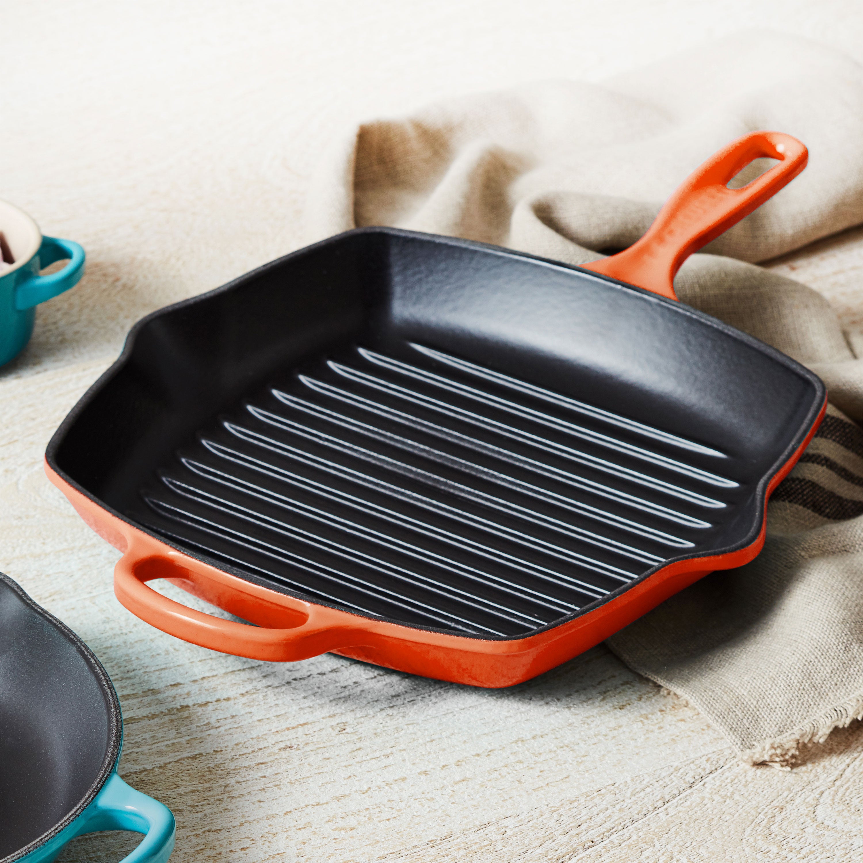 Le Creuset Signature Cast Iron 10.25