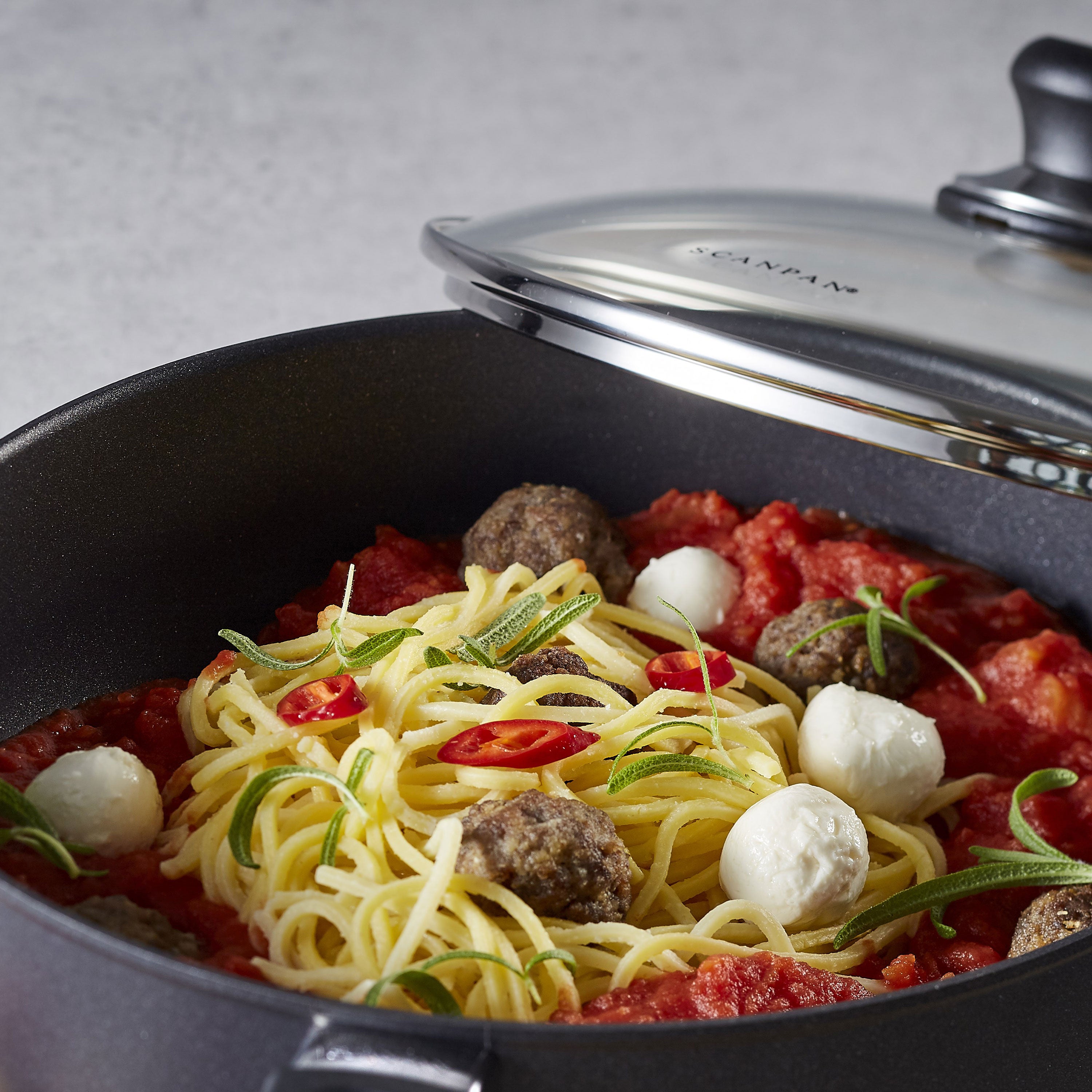 Scanpan Classic 2.75-quart Nonstick Saute Pan