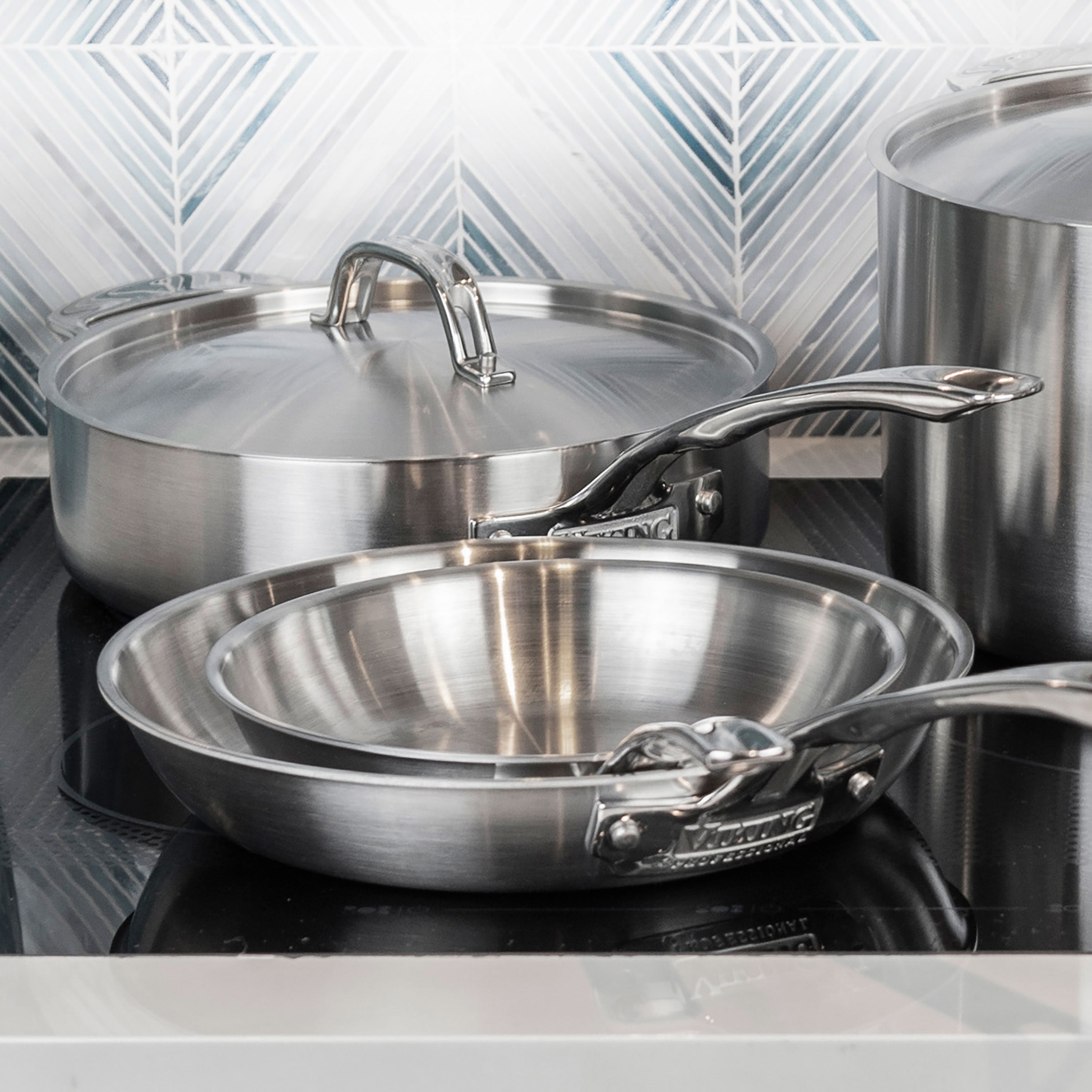 Viking Professional 5-ply 3.4-quart Stainless Steel Saute Pan