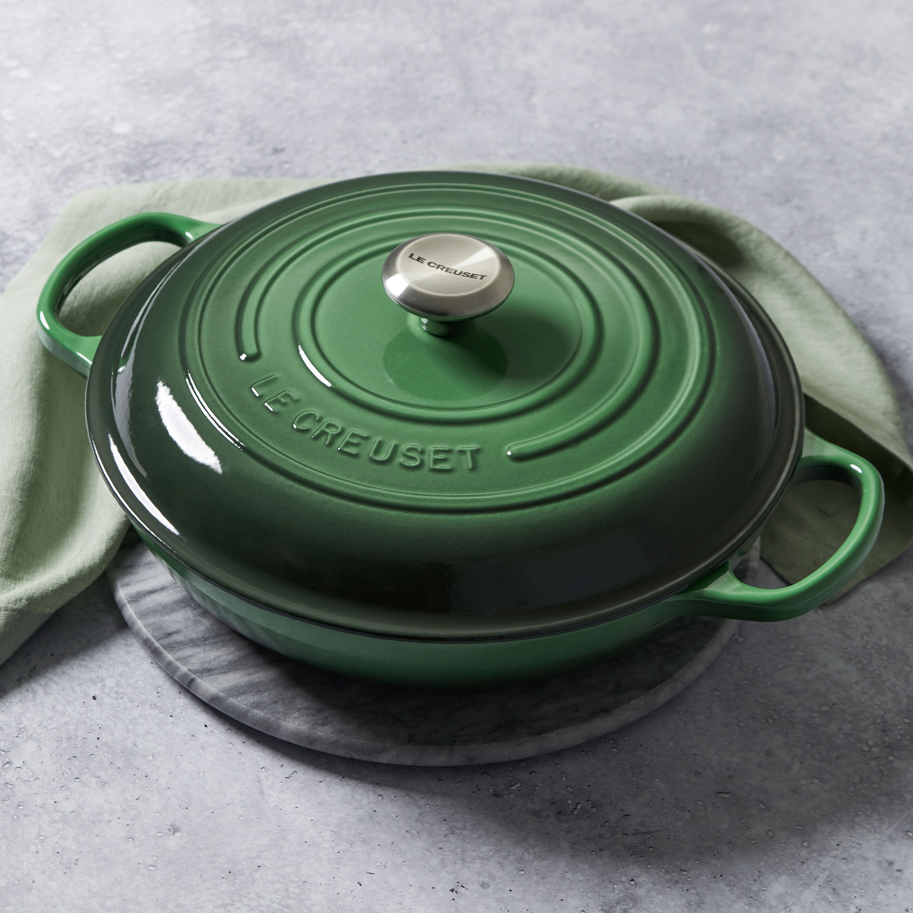 Le Creuset Signature Cast Iron 3.5-quart Artichaut Braiser