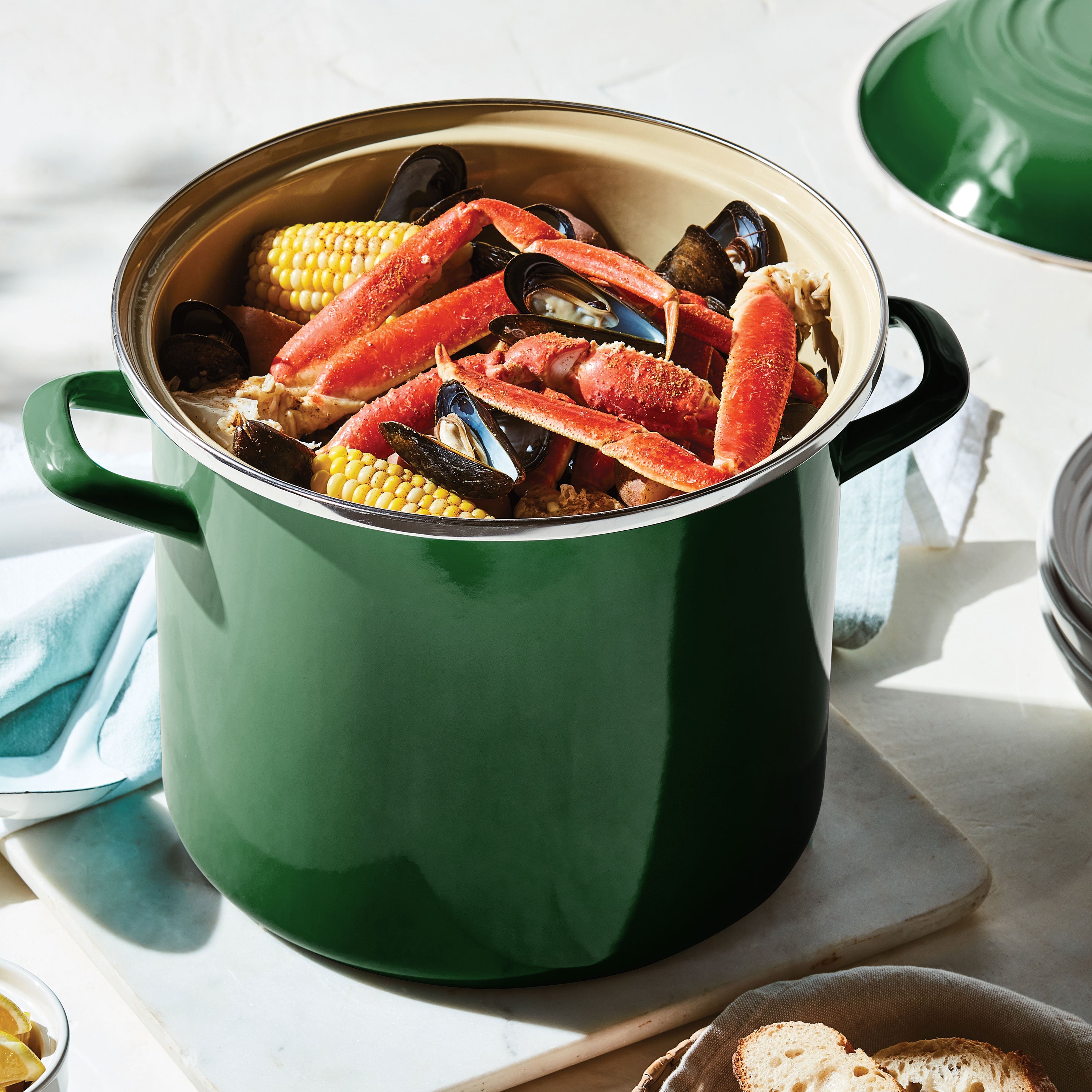 Le Creuset Enameled Steel 8-quart Artichaut Stock Pot