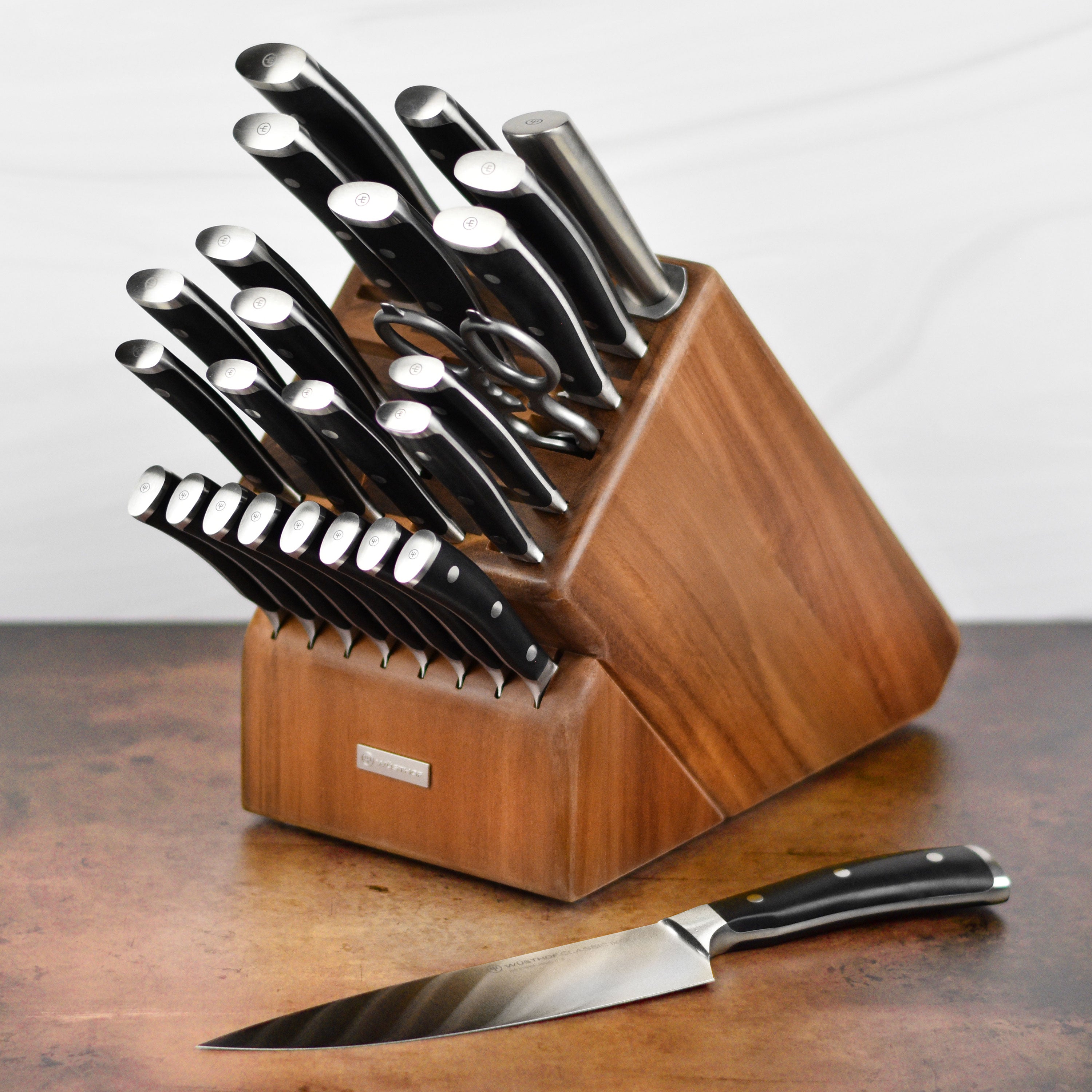 Wusthof Classic Ikon 26 Piece Acacia Ultimate Knife Block Set