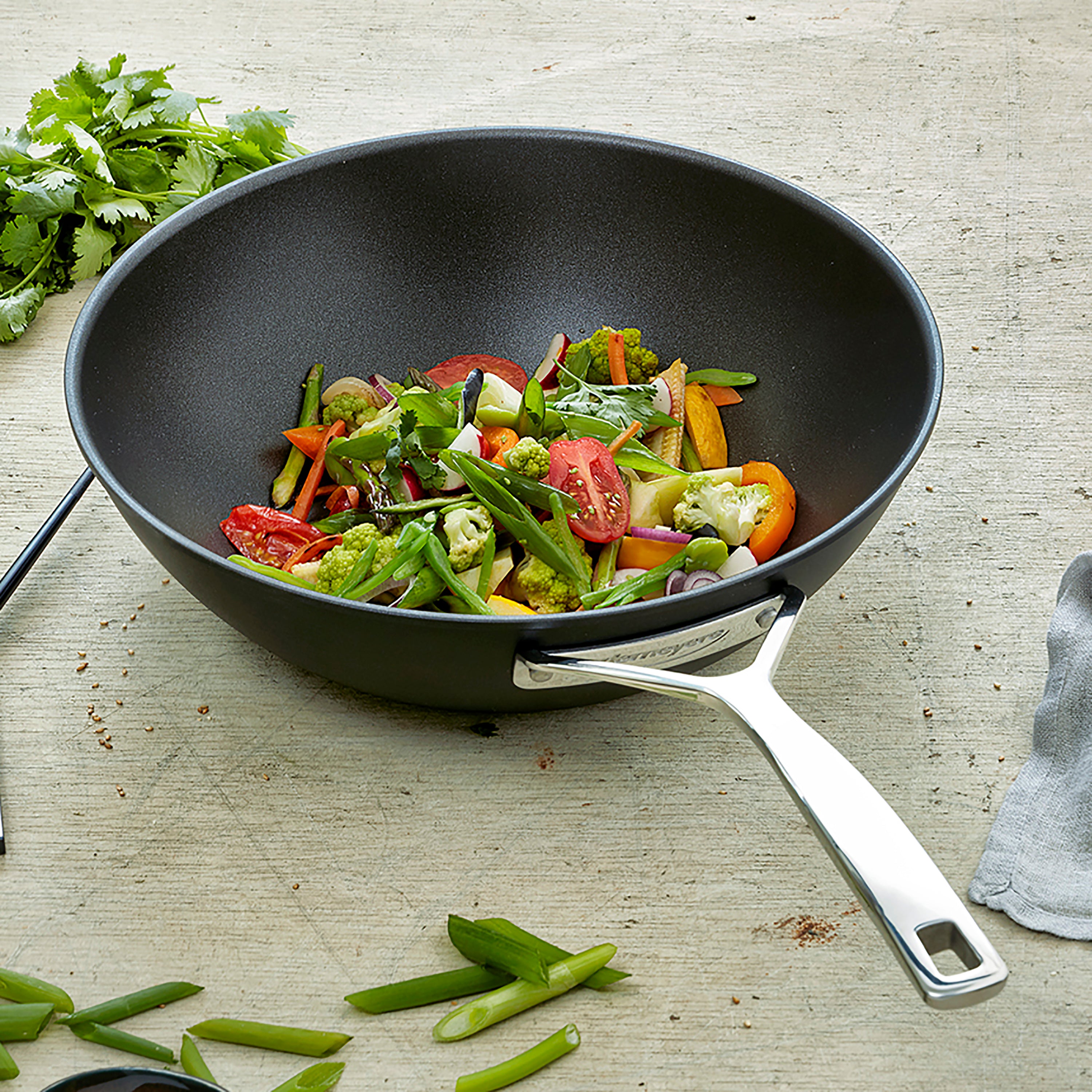 Demeyere AluPro 3.2-quart Nonstick Flat Bottom Wok