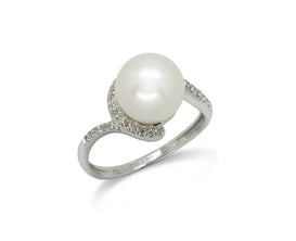 Diamond pearl ring