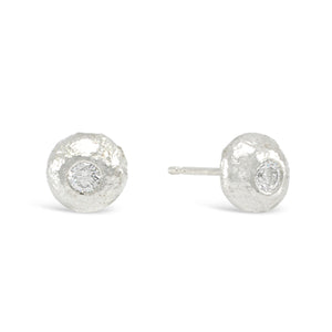 diamond earstuds 6mm nuggets with 3mm stone