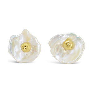 18ct yellow gold keshi pearl earstuds