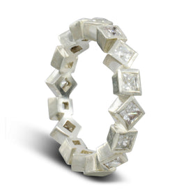 Bespoke eternity rings: Alternating rotating square diamond eternity ring
