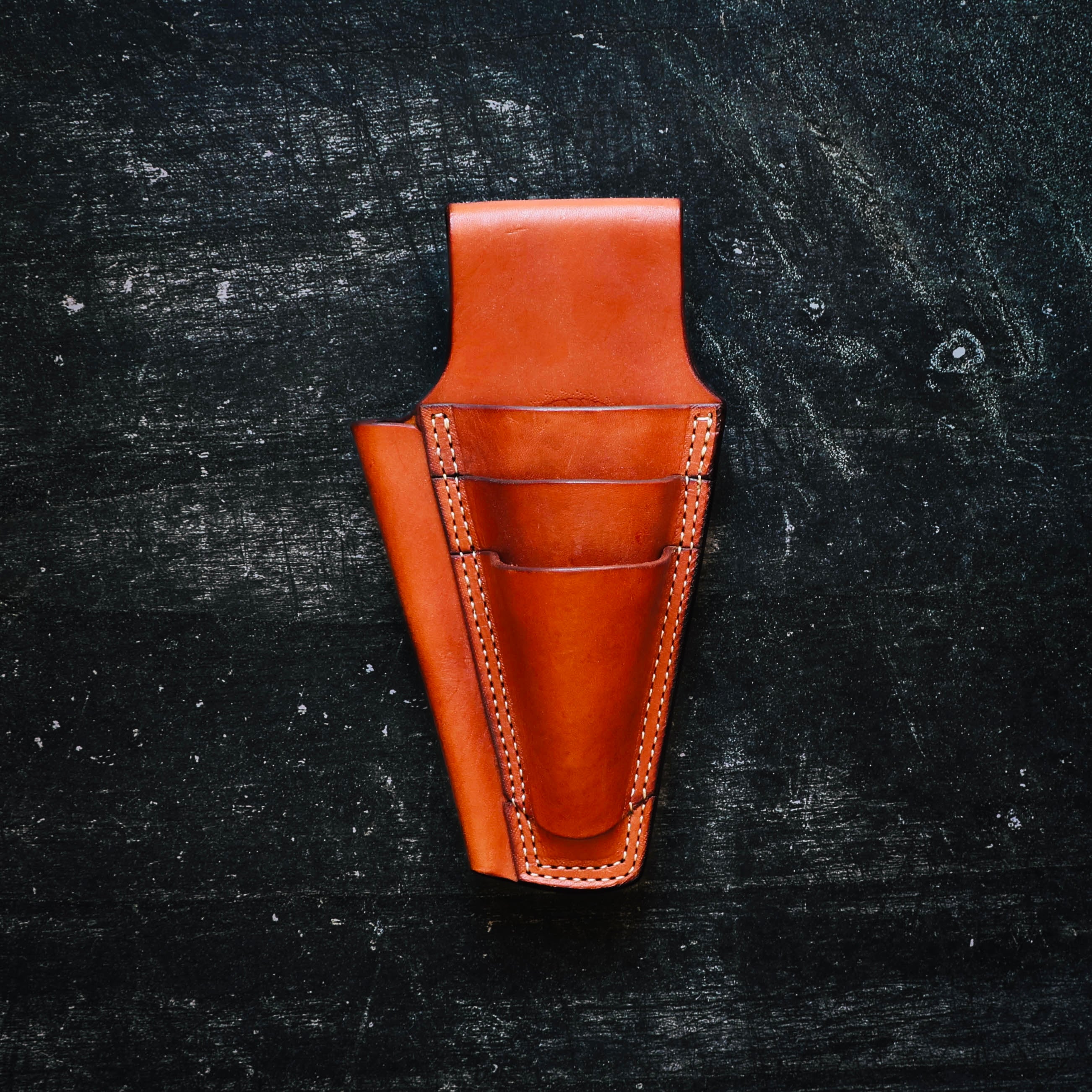 Three level Plier Sheath
Designed to hold a diagonal cutter, a plier, and a small braid scissor.