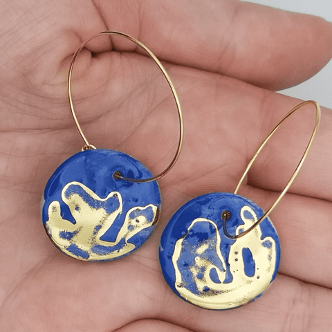 Boucles d'oreilles Matisse bleu roi et or pendante pour femme creole fait main aix en provence