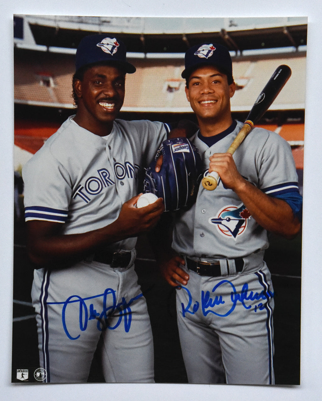 PAT BORDERS Toronto Blue Jays 1992 WORLD SERIES MVP Signed 8x10 Photo