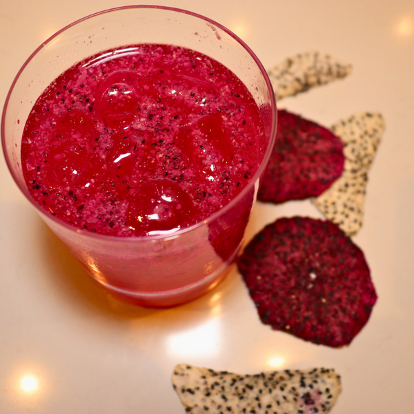 sleepy mocktail recipe with dragon fruit chips