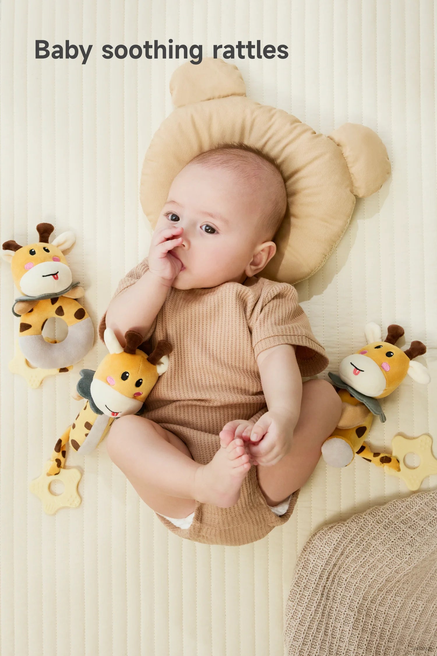 3pcs sensory plush set for infant with giraffe theme
