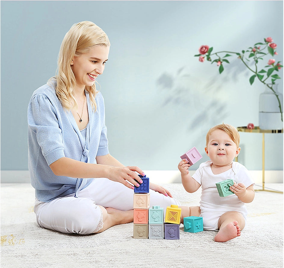 Animal shaped squeeze cube with textures for baby blocks