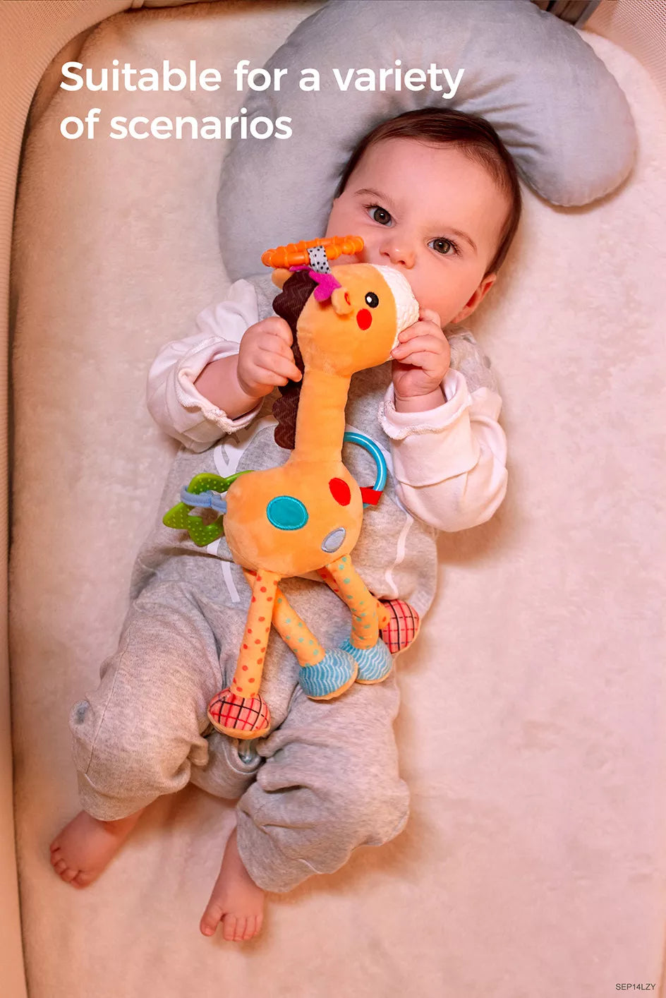 Newborn giraffe hanging toy with soft rattle