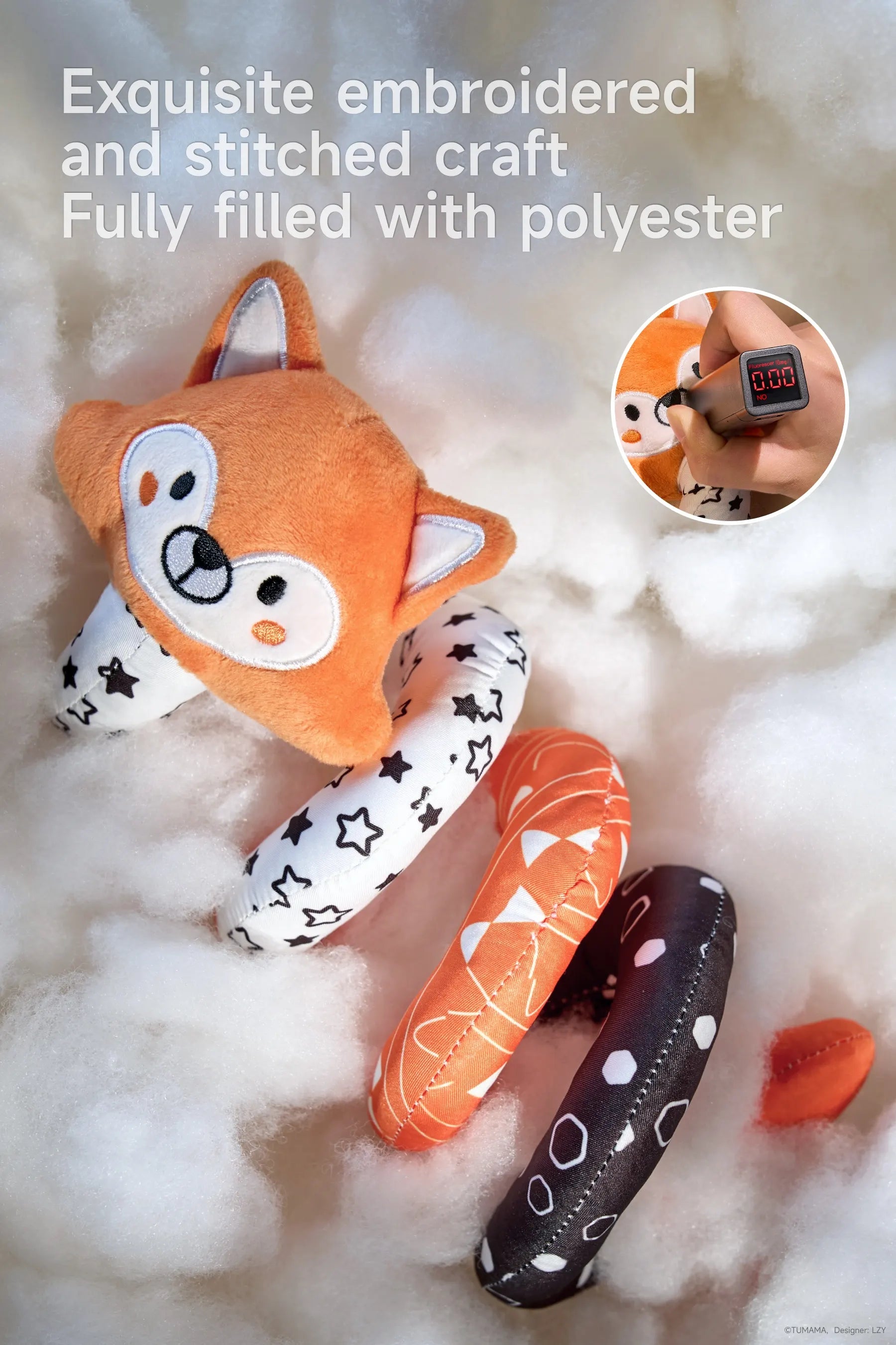 This spiral activity toy is fully filled with polyester and is safe and reliable.