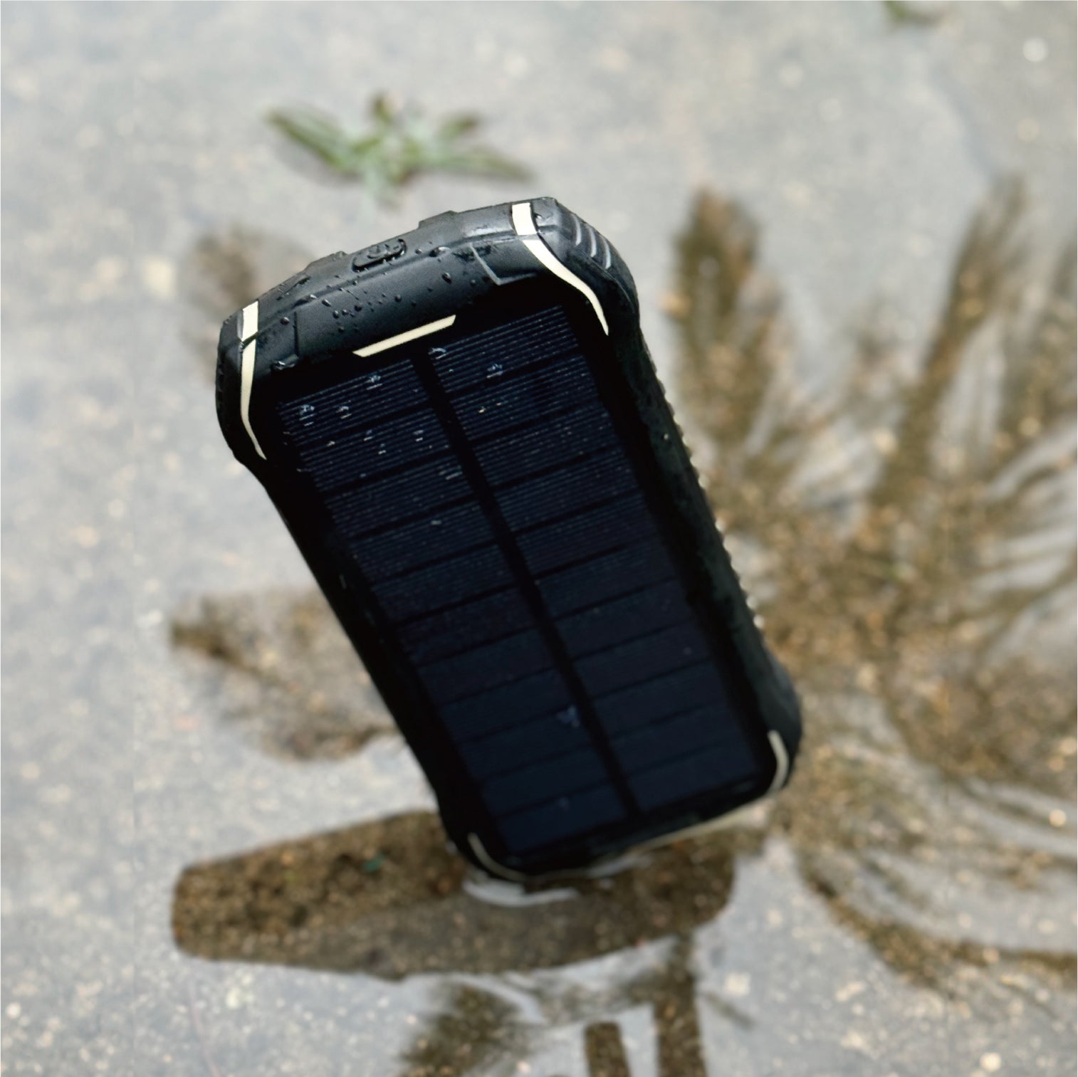 Solar Powerbank-03.jpg__PID:0c486a45-0398-4c53-b135-1e039ce66b6b